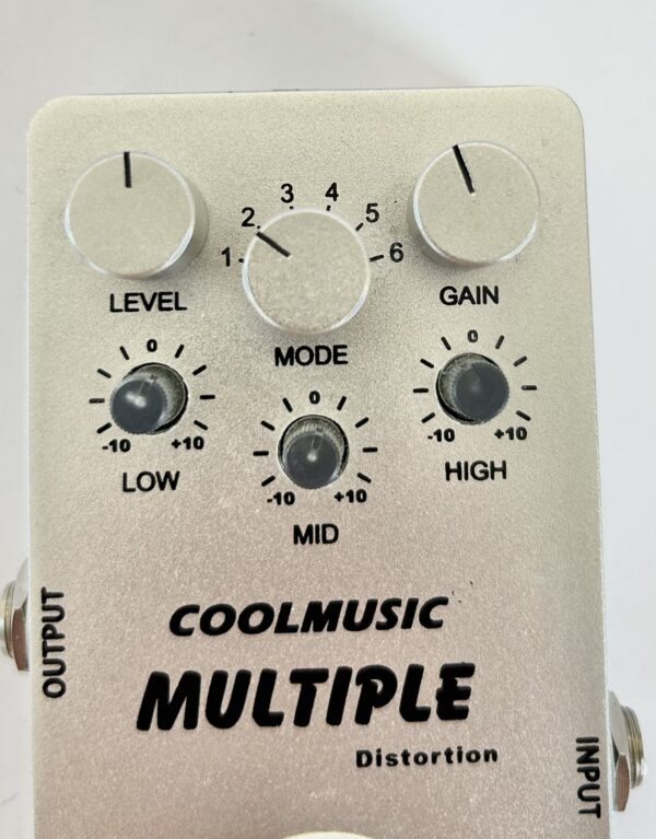 COOLMUSIC A-MT6 Electric Guitar Pedal Built-in 6 Digital Multiple Heavy Metal Distortion - Image 3