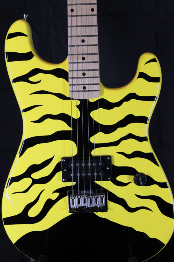 Fazley Yellow Tiger Stripe - Image 3