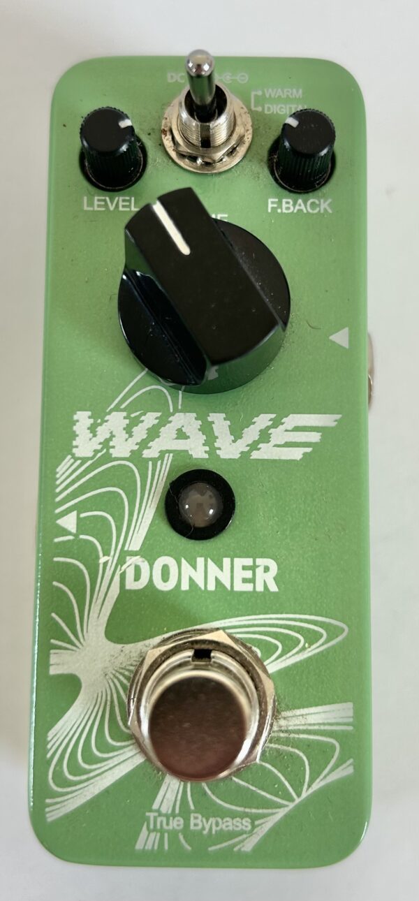 Donner Wave Delay Guitar Effect Pedal